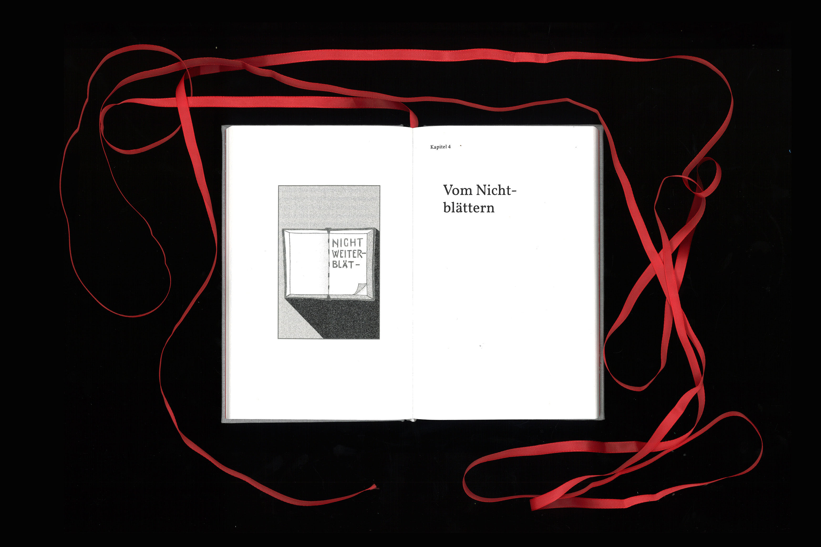 Eine illustrierte Doppelseite aus dem «Nicht öffnen»-Buch
